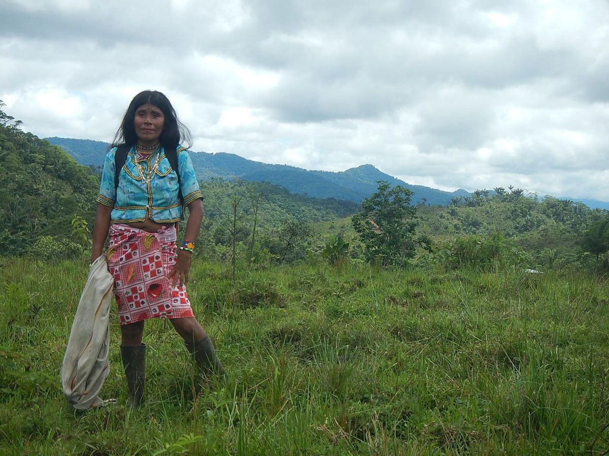 250021 - Colombie: Desservir 40 villages sous la pluie